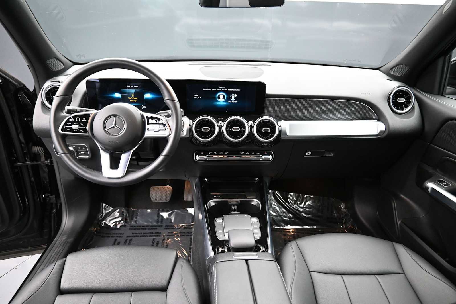 Used 2022 Mercedes-Benz GLB 250 image 6