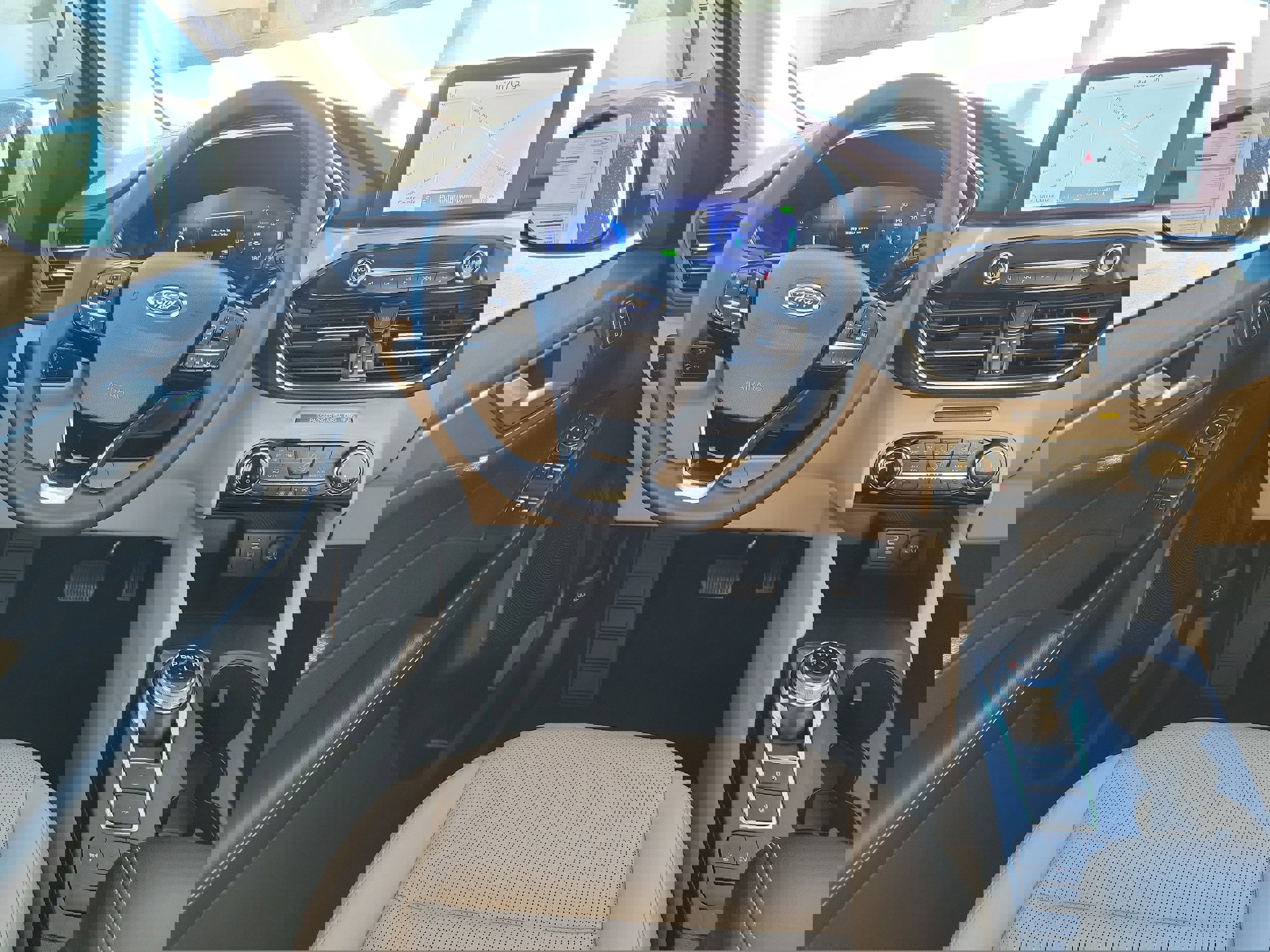 Certified 2022 Ford Escape Titanium image 14