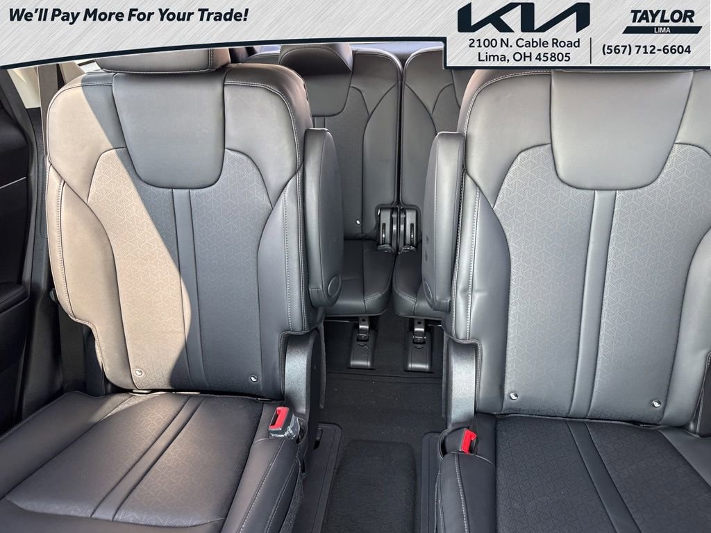 Used 2024 Kia Sorento EX image 15
