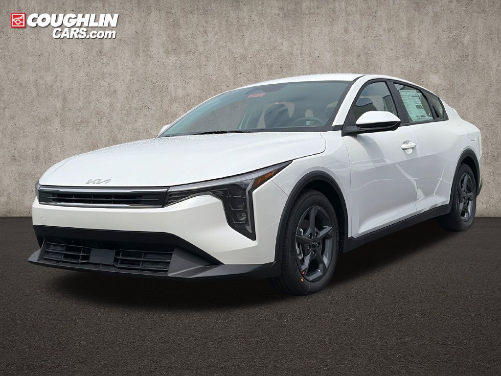 New 2026 Kia K4 FWD image 3