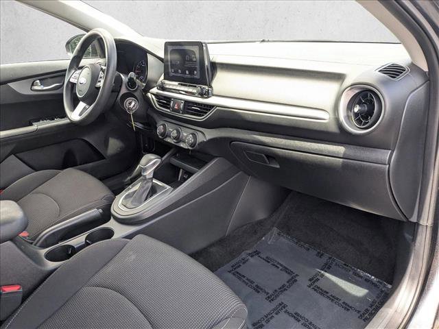 Used 2020 Kia Forte LXS FWD image 20