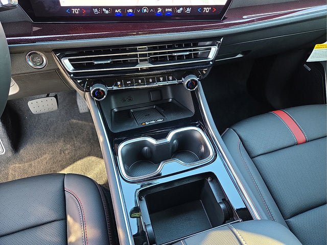 New 2026 Chevrolet Traverse RS w/ LPO, Floor Liner Package FWD image 25