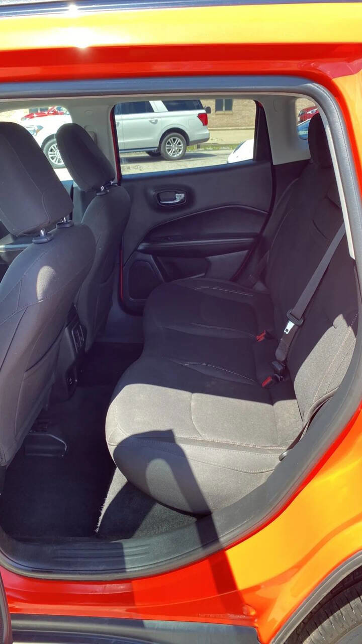 Used 2020 Jeep Compass Sport w/ Cold Weather Group image 28