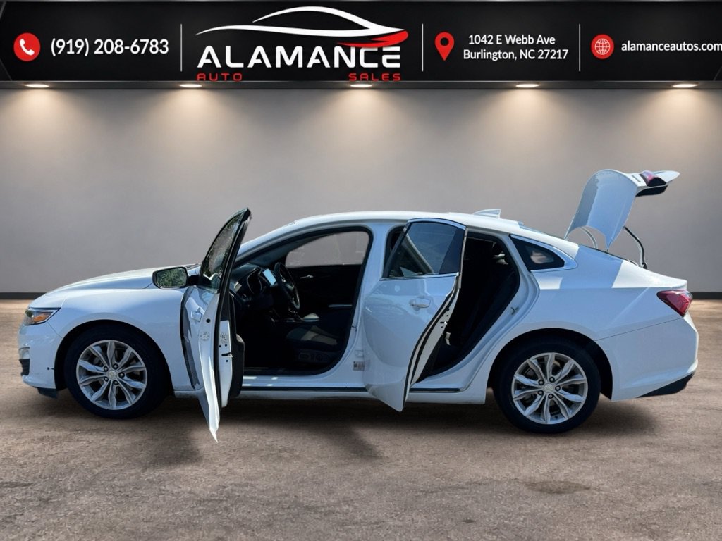Used 2022 Chevrolet Malibu LT FWD image 12
