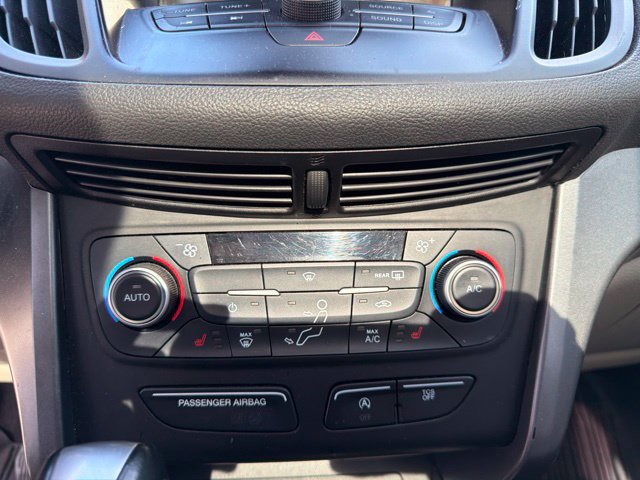 Used 2018 Ford Escape SEL w/ Ford Safe & Smart Package AWD/4WD image 23
