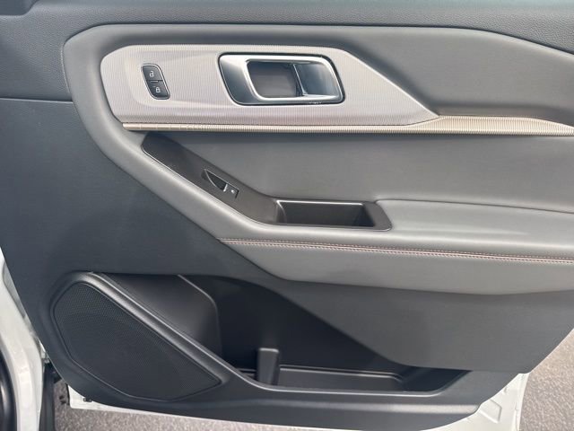 New 2026 Ford Explorer Active image 18
