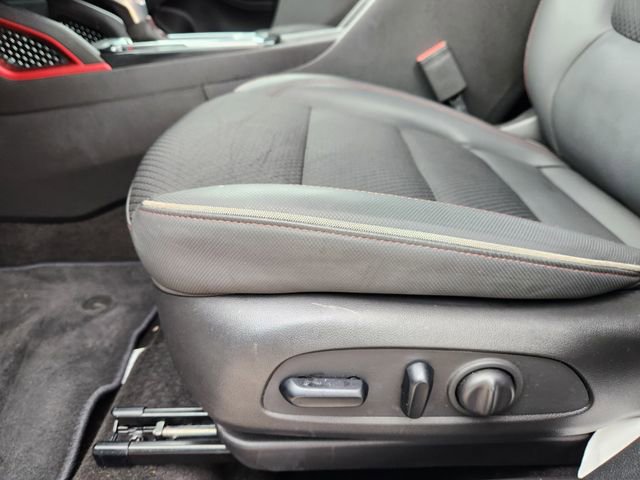 Used 2023 Chevrolet TrailBlazer RS image 23