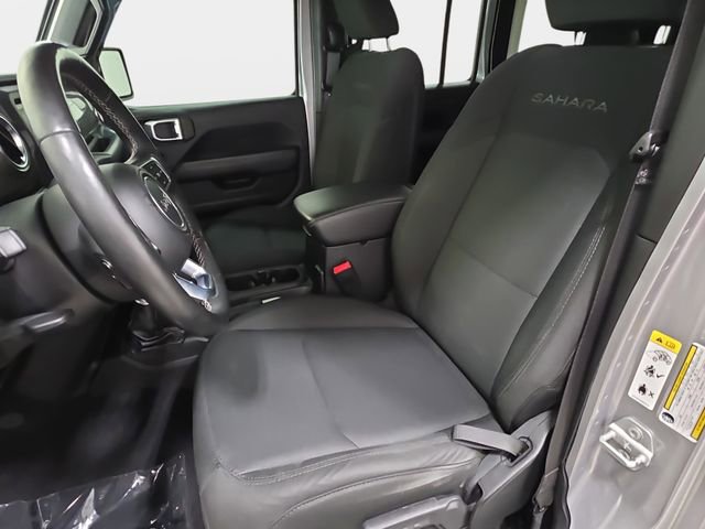 Used 2018 Jeep Wrangler Unlimited Sahara w/ Dual Top Group image 13