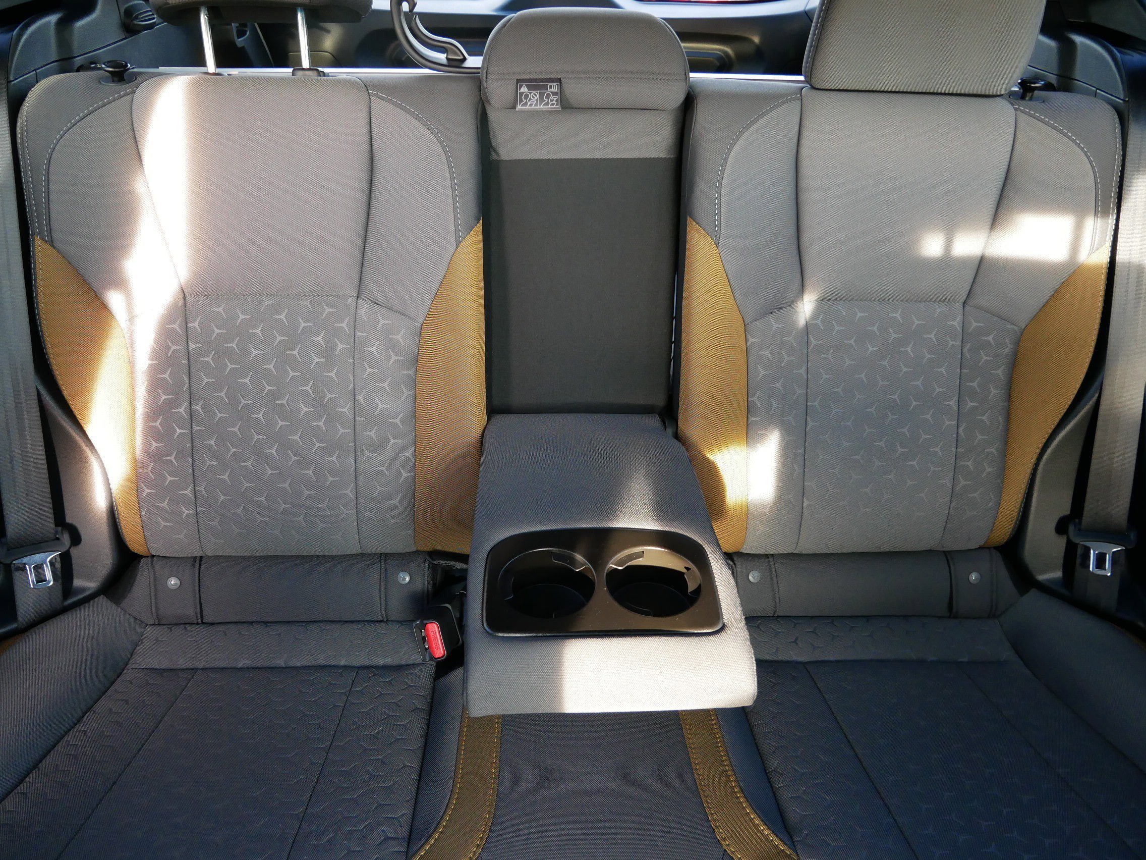 Used 2025 Acura ADX A-Spec image 13