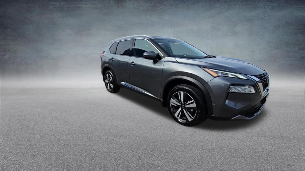 Used 2023 Nissan Rogue SL w/ SL Premium Package image 9