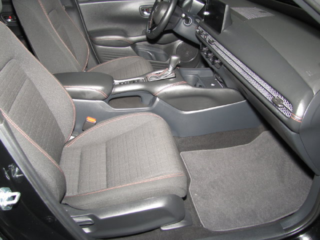 Certified 2026 Honda HR-V Sport image 41