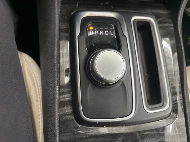 Used 2016 Chrysler 300 Limited w/ Driver Convenience Group image 23