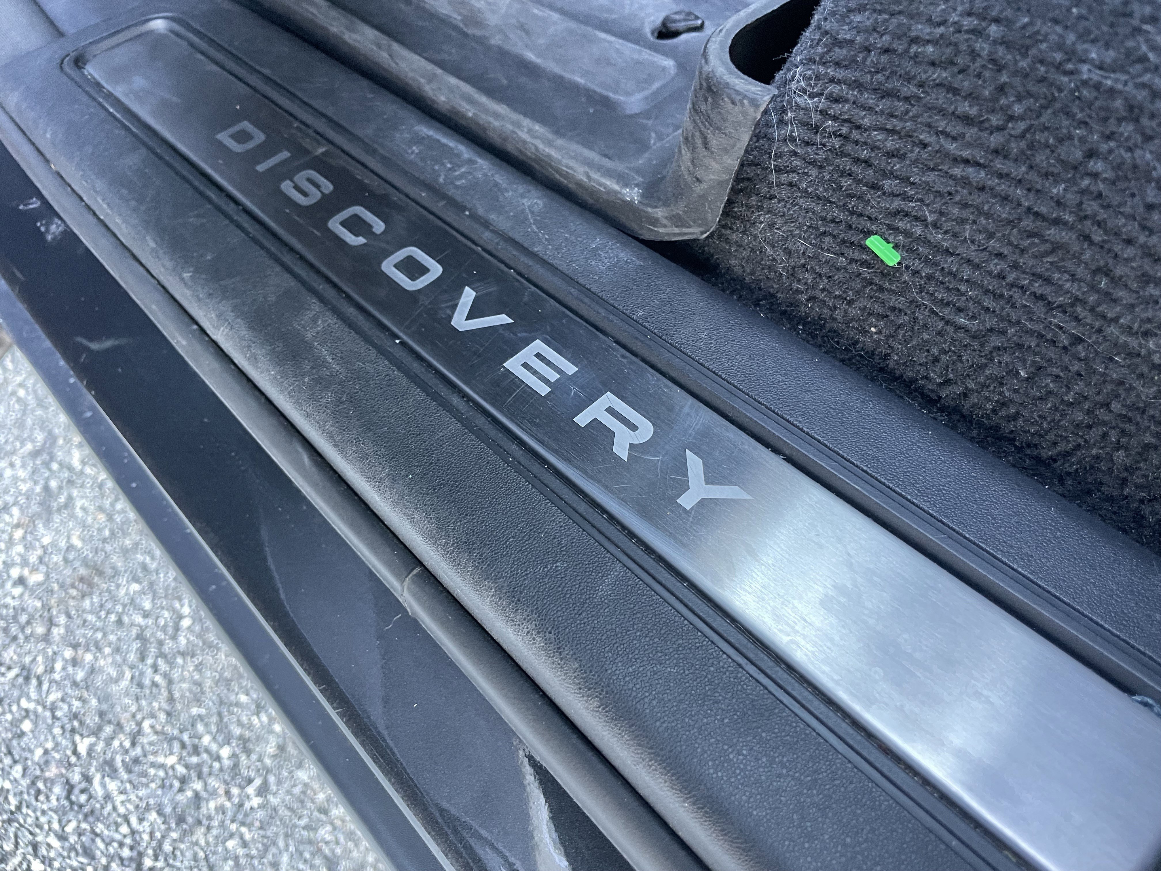 Used 2024 Land Rover Discovery Dynamic SE image 43