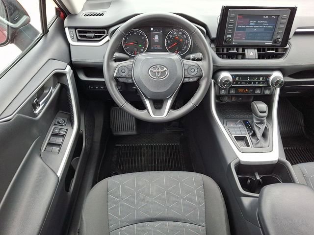 Used 2022 Toyota RAV4 XLE w/ Convenience Package AWD/4WD image 12