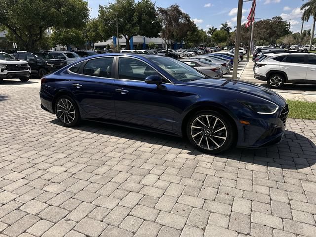 Used 2020 Hyundai Sonata Limited w/ Cargo Package FWD image 15