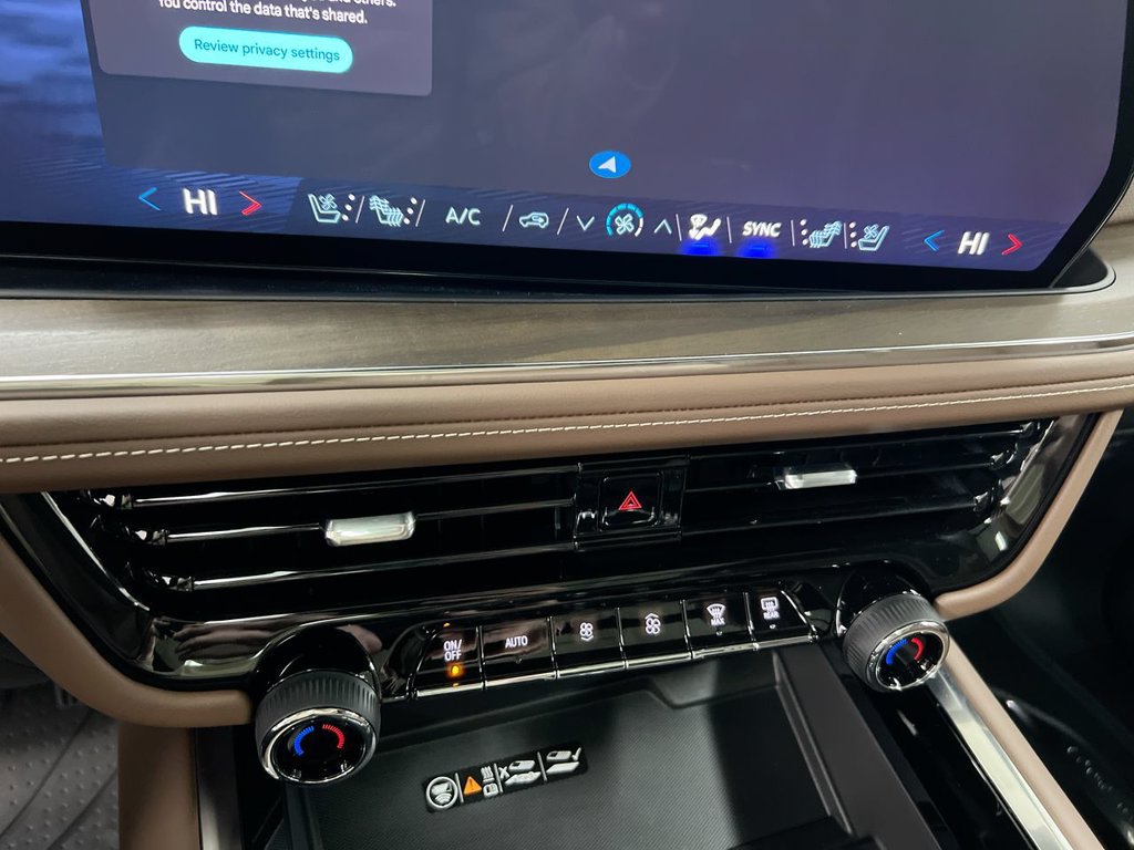 New 2027 Chevrolet Tahoe High Country AWD/4WD image 17