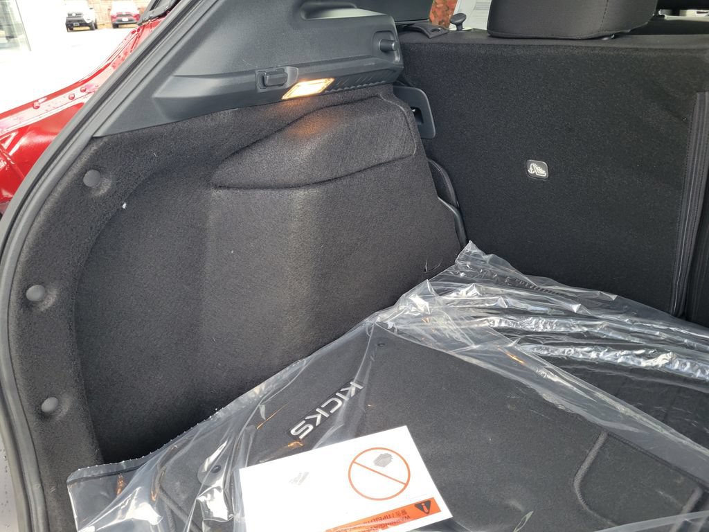 New 2026 Nissan Kicks SV w/ SV Premium Package AWD/4WD image 30