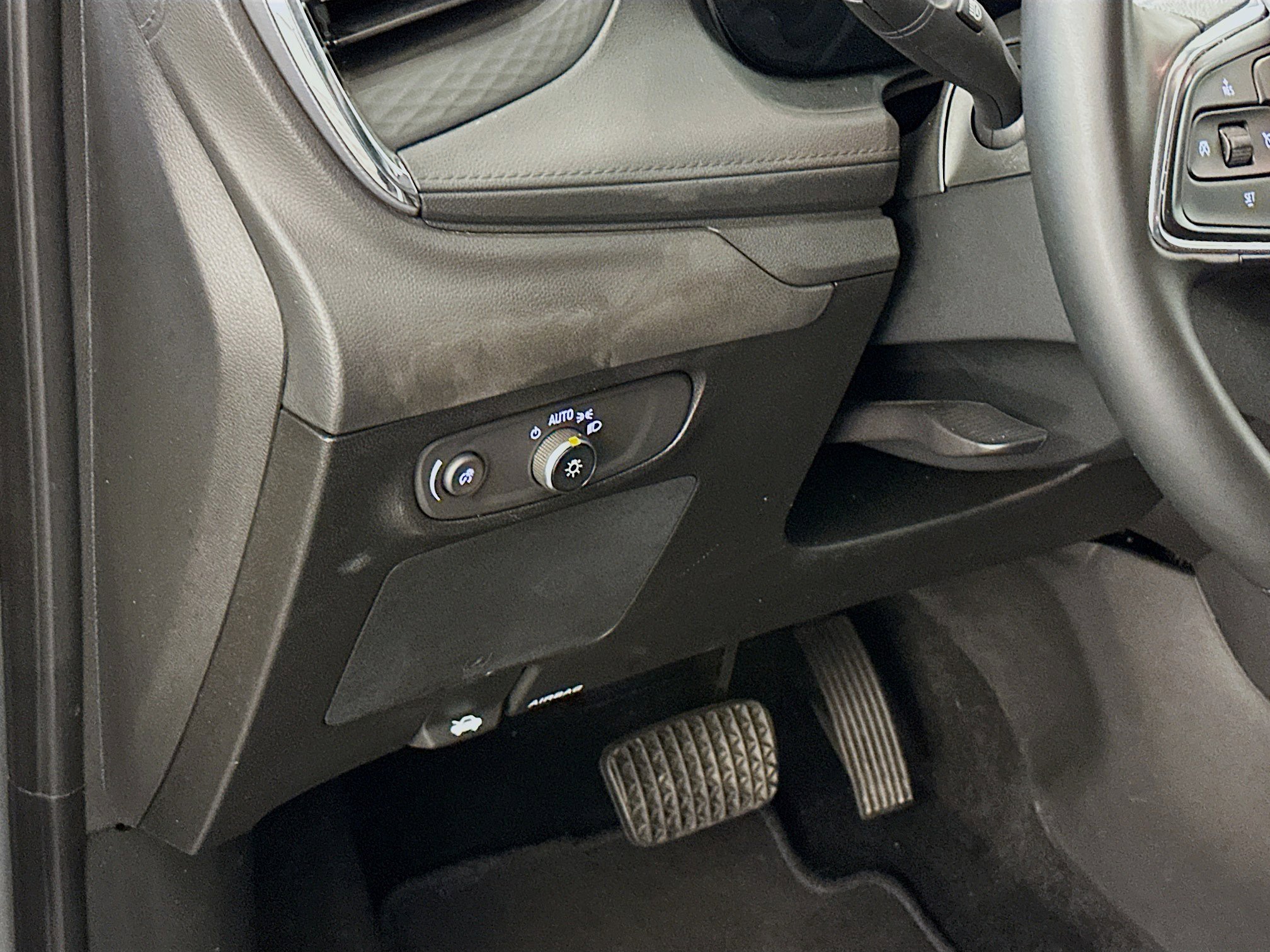 Used 2025 Buick Encore GX Preferred image 17