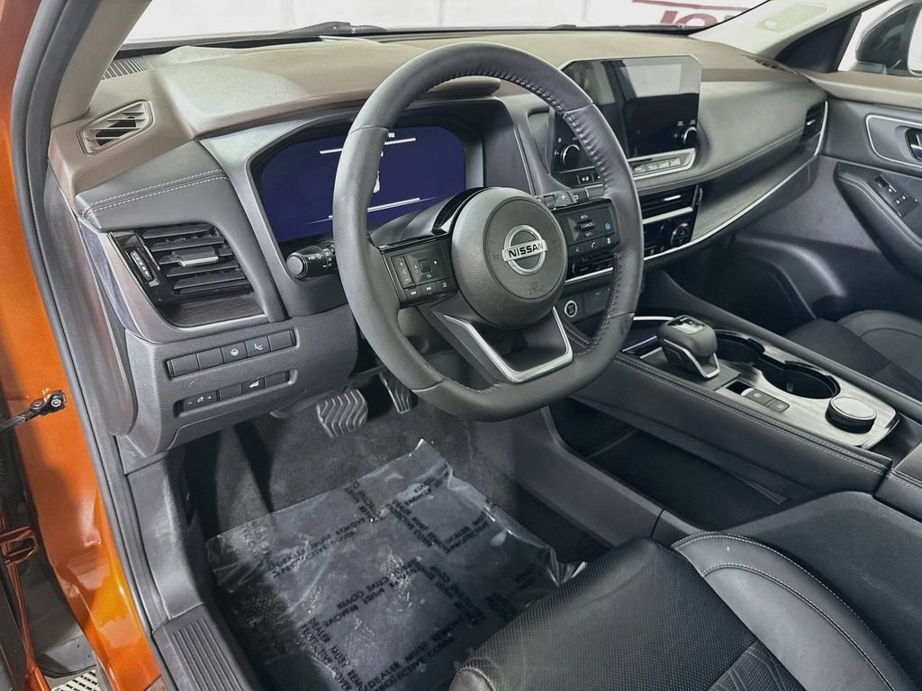 Certified 2021 Nissan Rogue Platinum AWD/4WD image 18