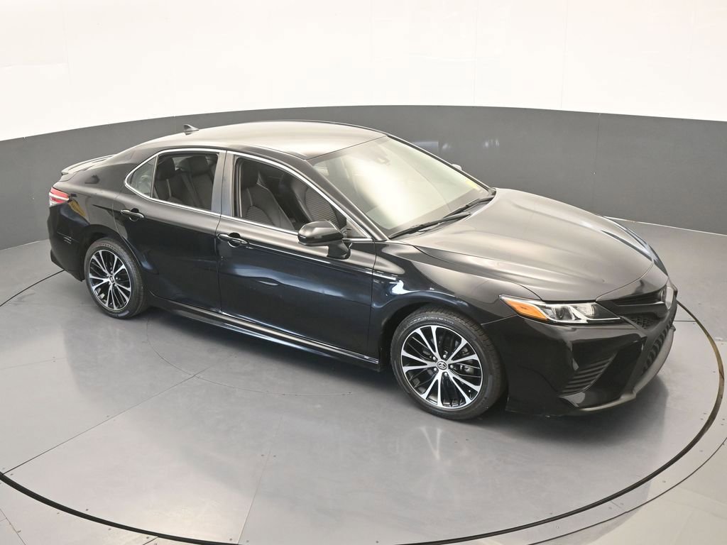 Used 2020 Toyota Camry SE image 47