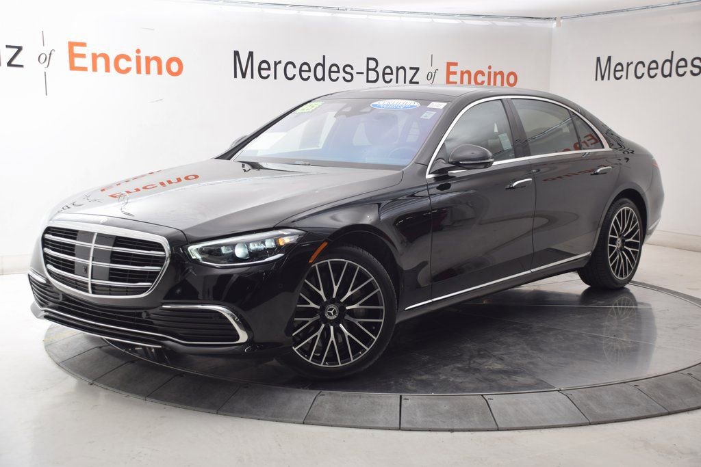 Certified 2025 Mercedes-Benz S 580 4MATIC Sedan image 2