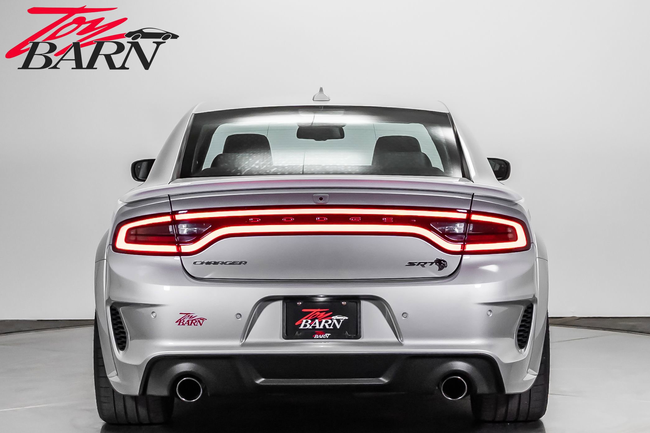 Used 2020 Dodge Charger SRT Hellcat w/ Harman/Kardon Audio Group RWD image 4