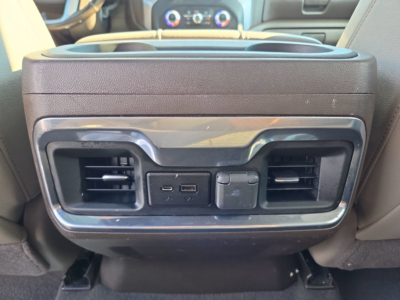 Used 2022 GMC Sierra 1500 SLT w/ SLT Premium Plus Package AWD/4WD image 15