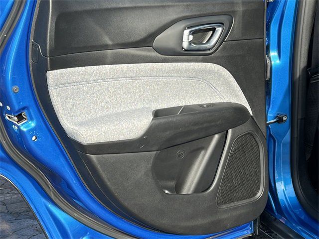 Certified 2024 Jeep Compass Latitude w/ Convenience Group image 36