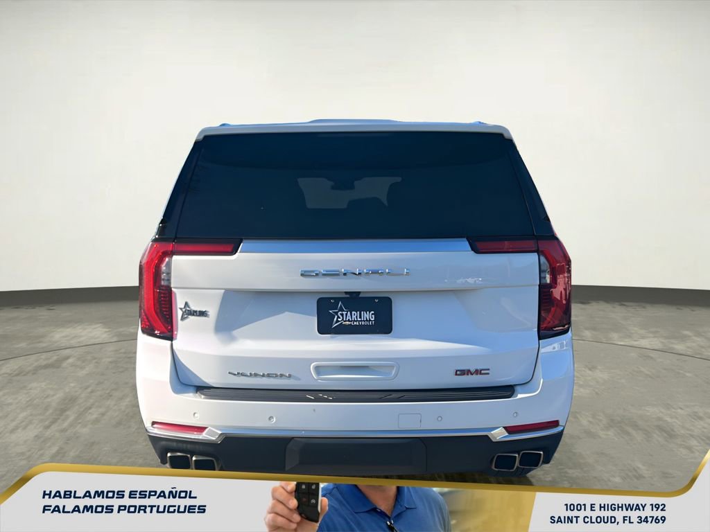 Used 2025 GMC Yukon XL Denali image 5