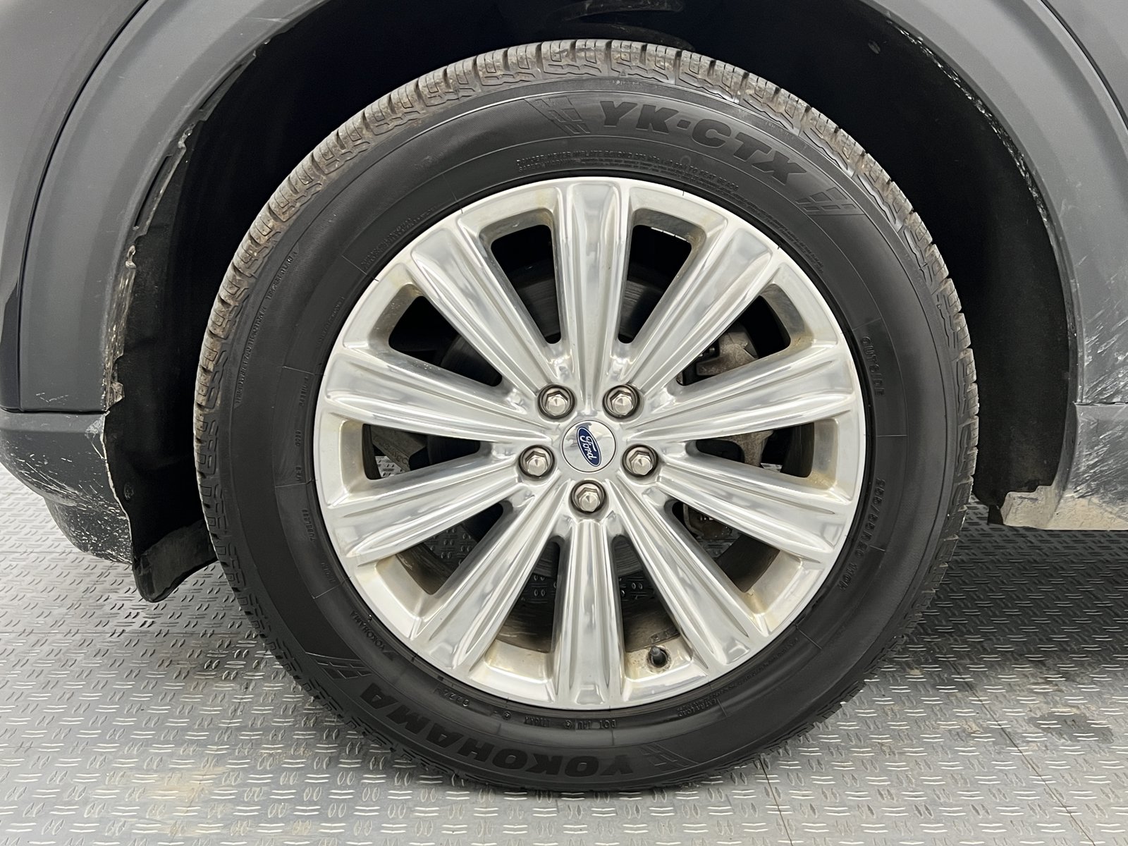Used 2020 Ford Explorer Limited AWD/4WD image 10