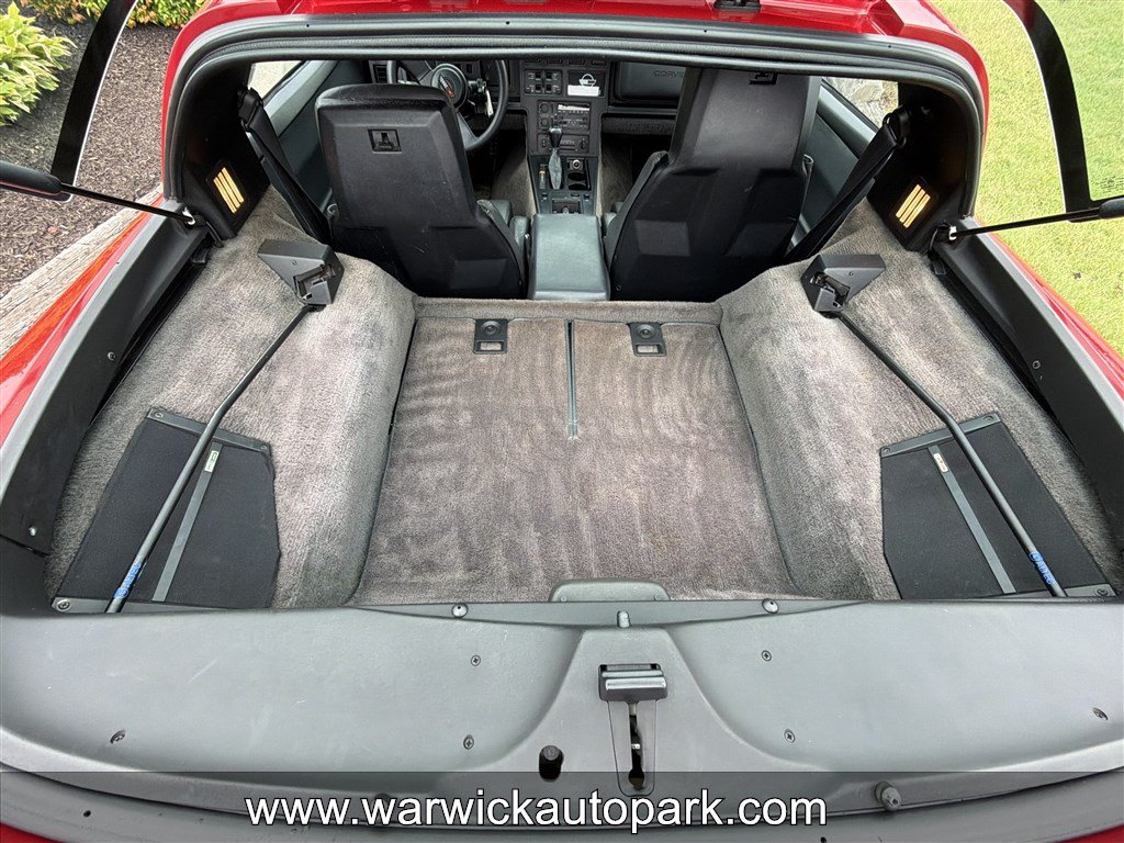 Used 1987 Chevrolet Corvette Coupe RWD image 26