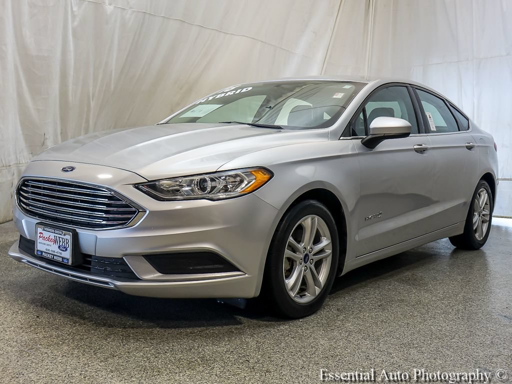 Used 2018 Ford Fusion S FWD image 2