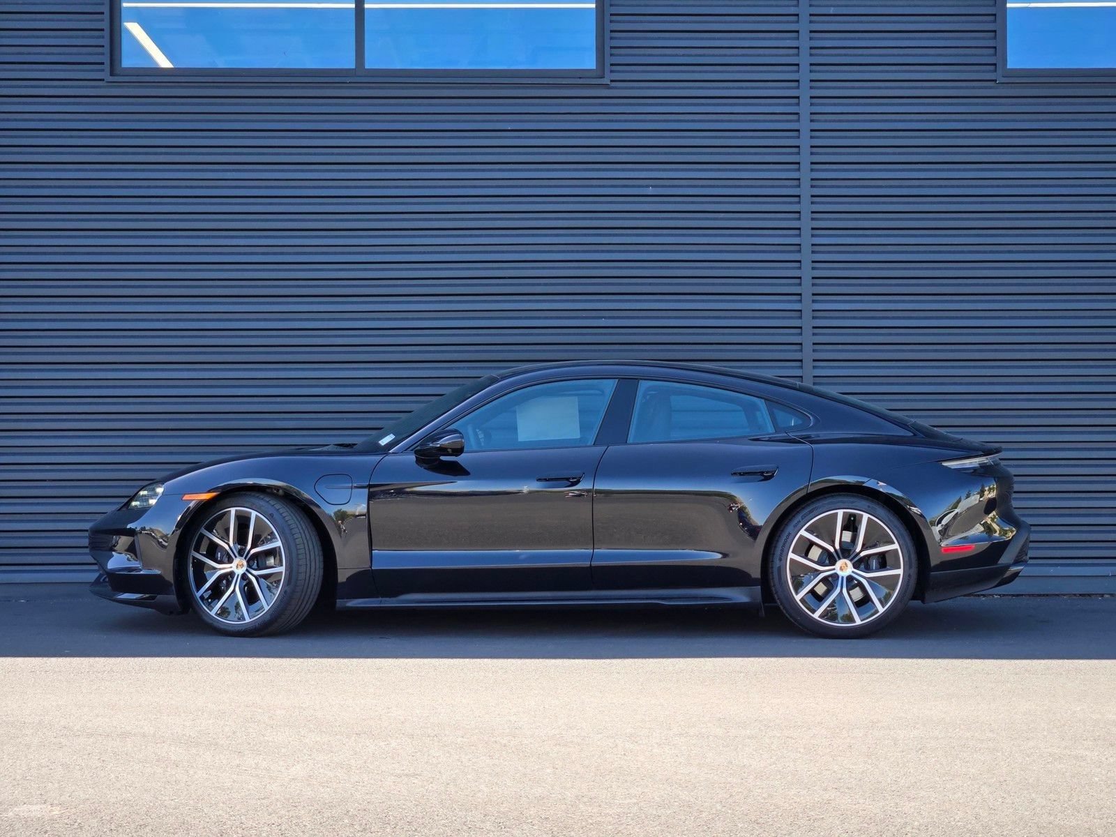 New 2026 Porsche Taycan AWD/4WD image 3