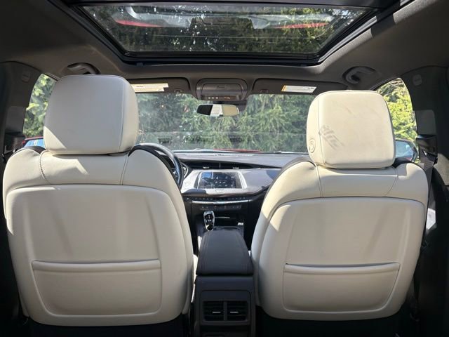 Certified 2023 Cadillac XT4 Sport image 8