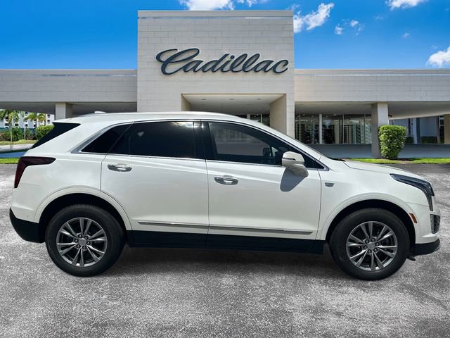 Certified 2022 Cadillac XT5 Premium Luxury w/ Technology Package FWD image 2