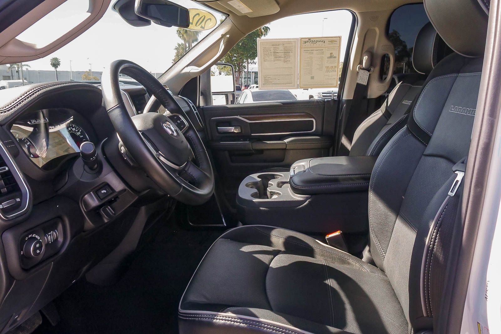 Used 2024 RAM 2500 Laramie image 17