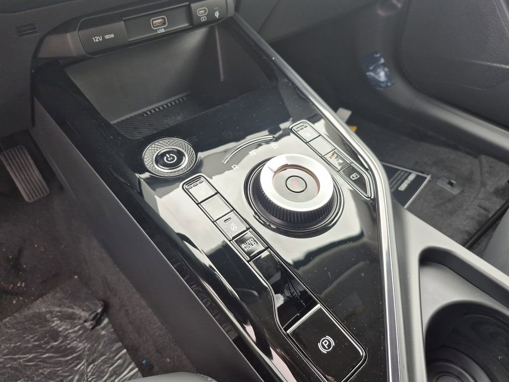 New 2026 Kia Niro Wind FWD image 9