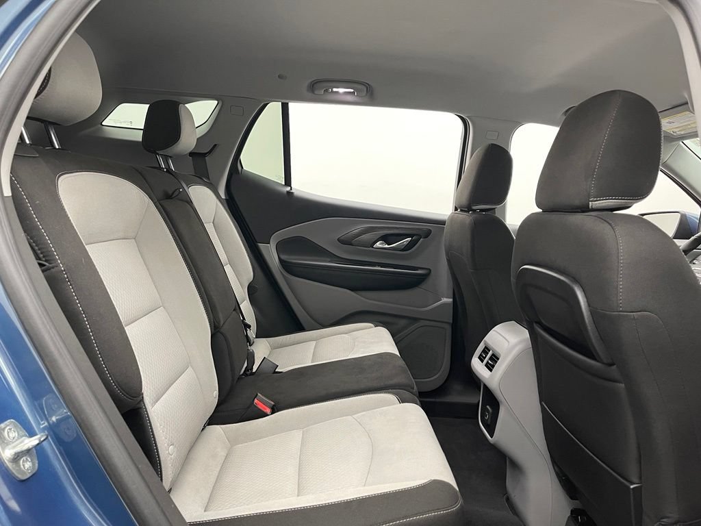 Used 2024 GMC Terrain SLE FWD image 32