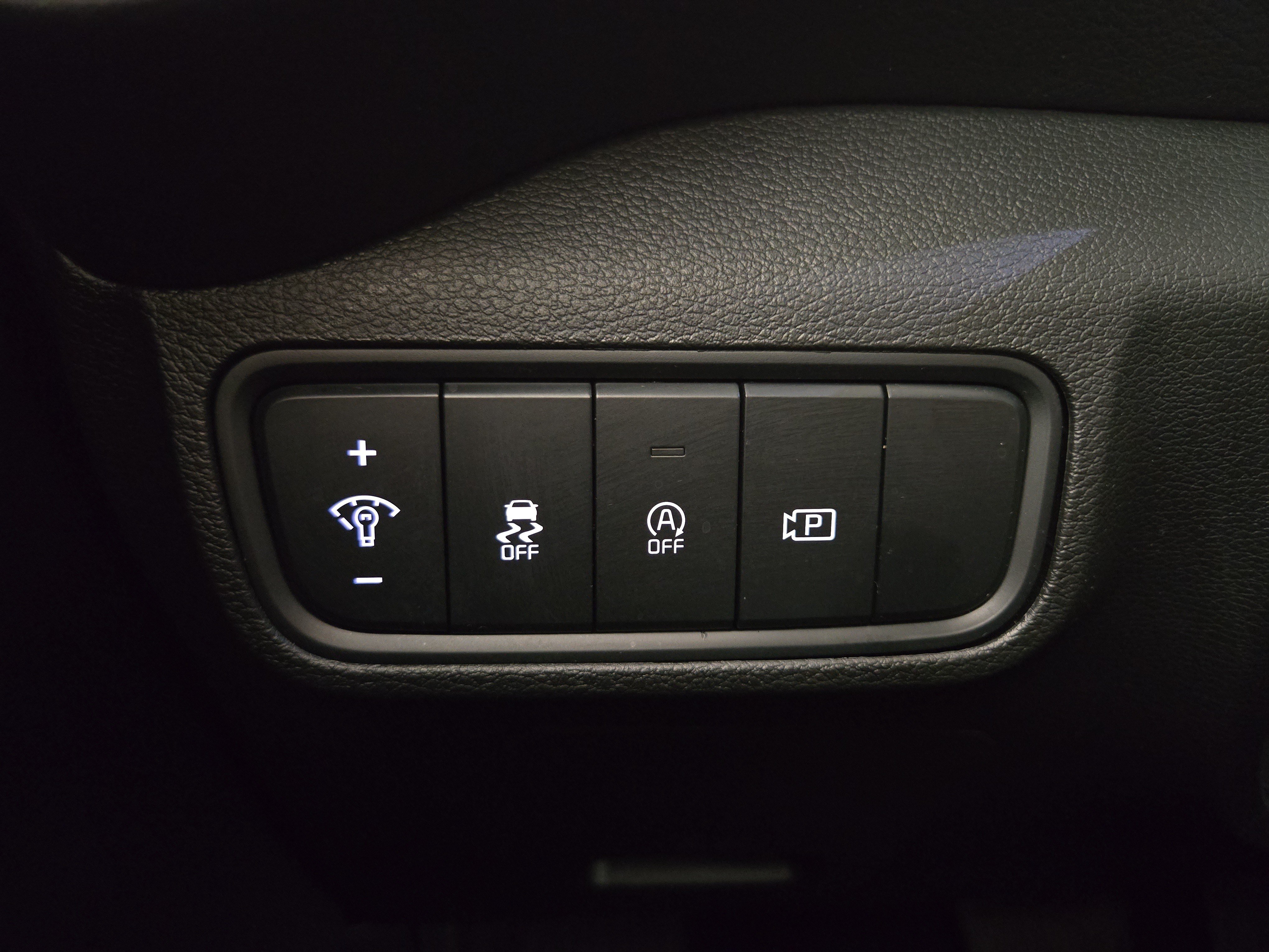 Used 2025 Kia Soul GT-Line w/ GT-Line Technology Package FWD image 25