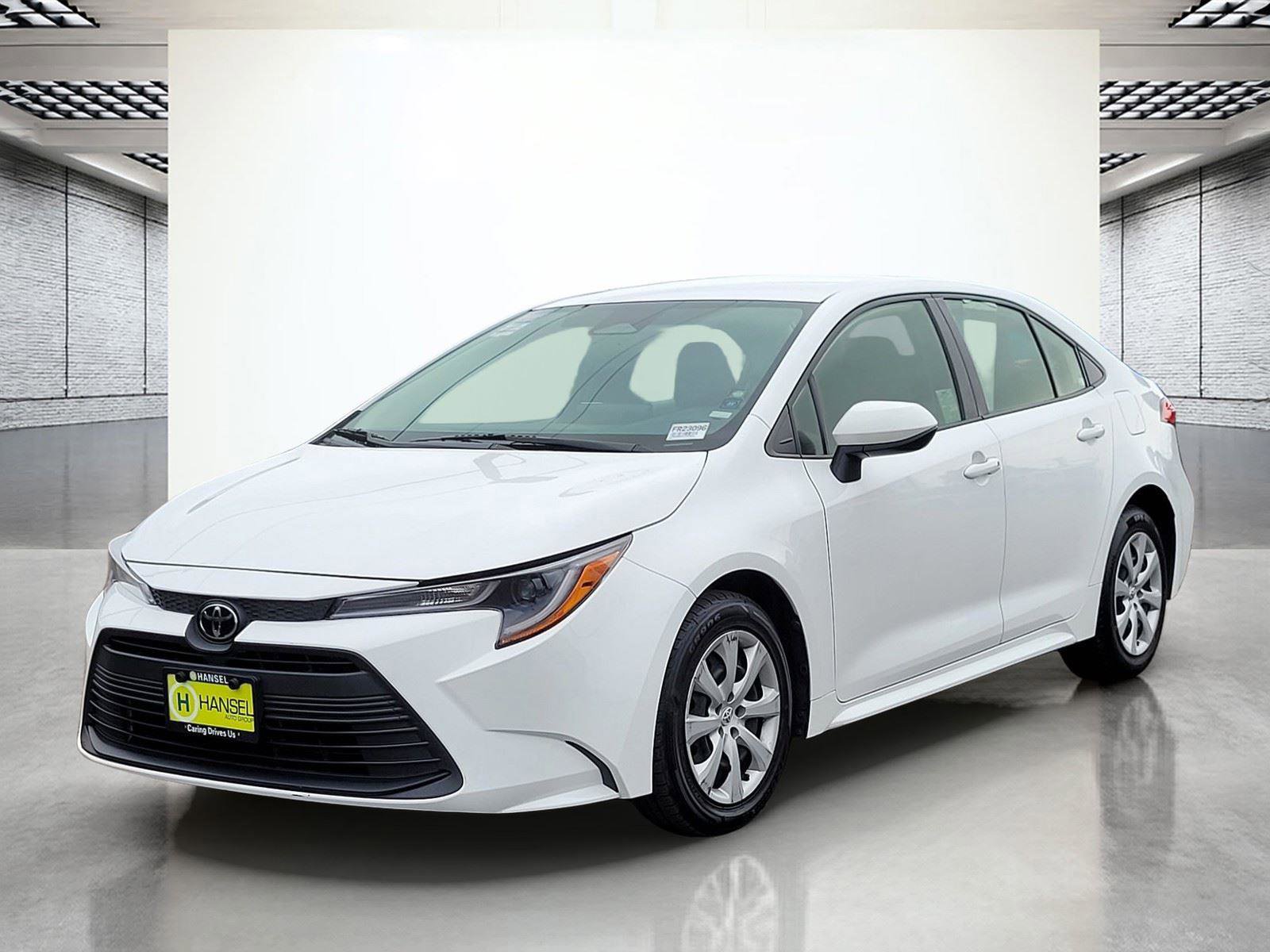 Used 2023 Toyota Corolla LE FWD image 11