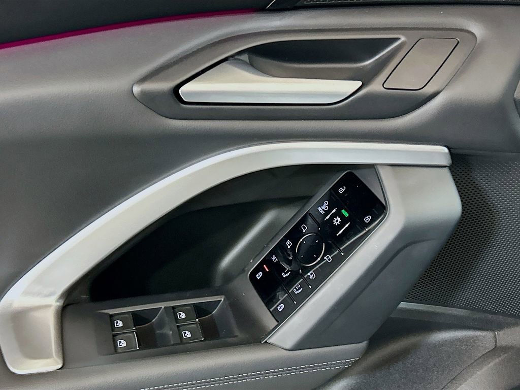 Used 2025 Audi Q5 Premium Plus image 15