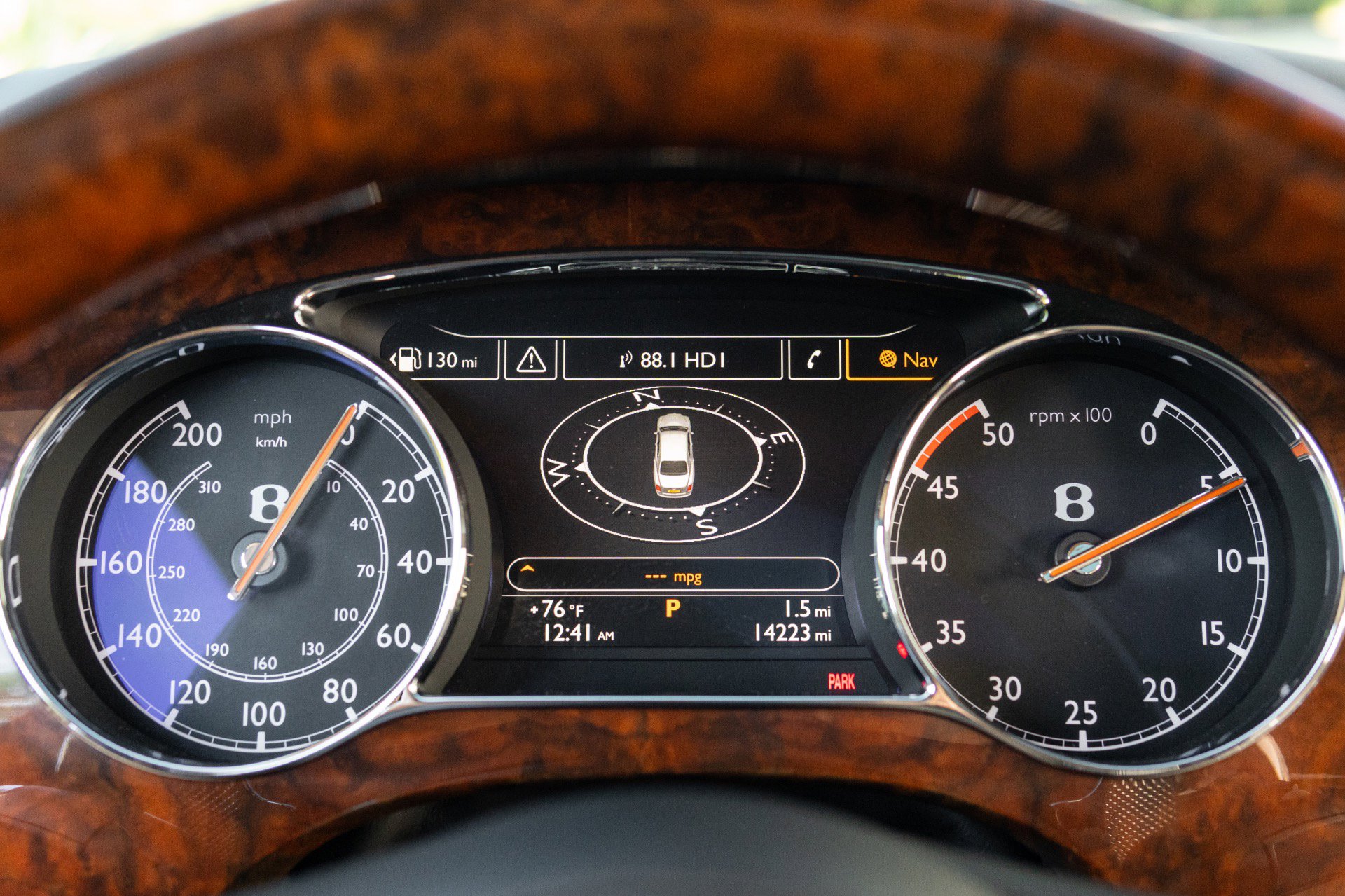 Used 2014 Bentley Mulsanne RWD image 80