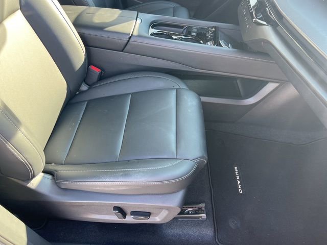 Used 2025 Nissan Murano SV image 25