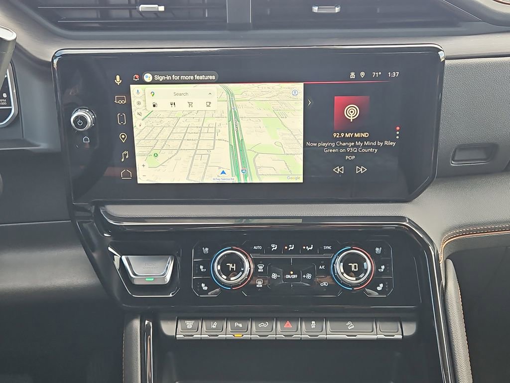 Used 2025 GMC Sierra 2500 AT4 image 22