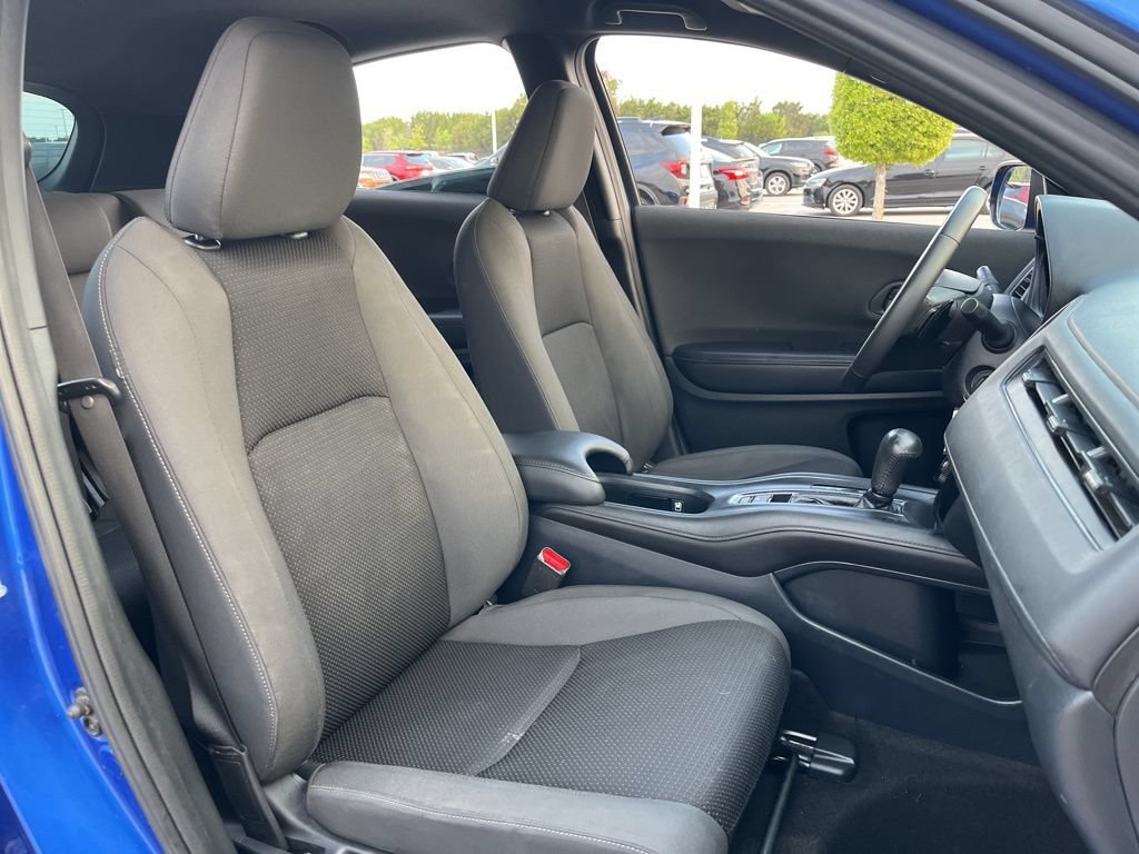 Certified 2021 Honda HR-V Sport image 28