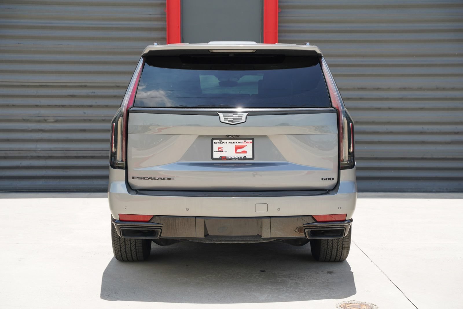Used 2022 Cadillac Escalade ESV Sport Platinum AWD/4WD image 8