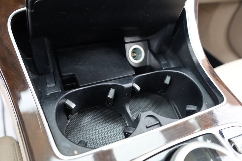 Used 2017 Mercedes-Benz GLC 300 4MATIC image 44