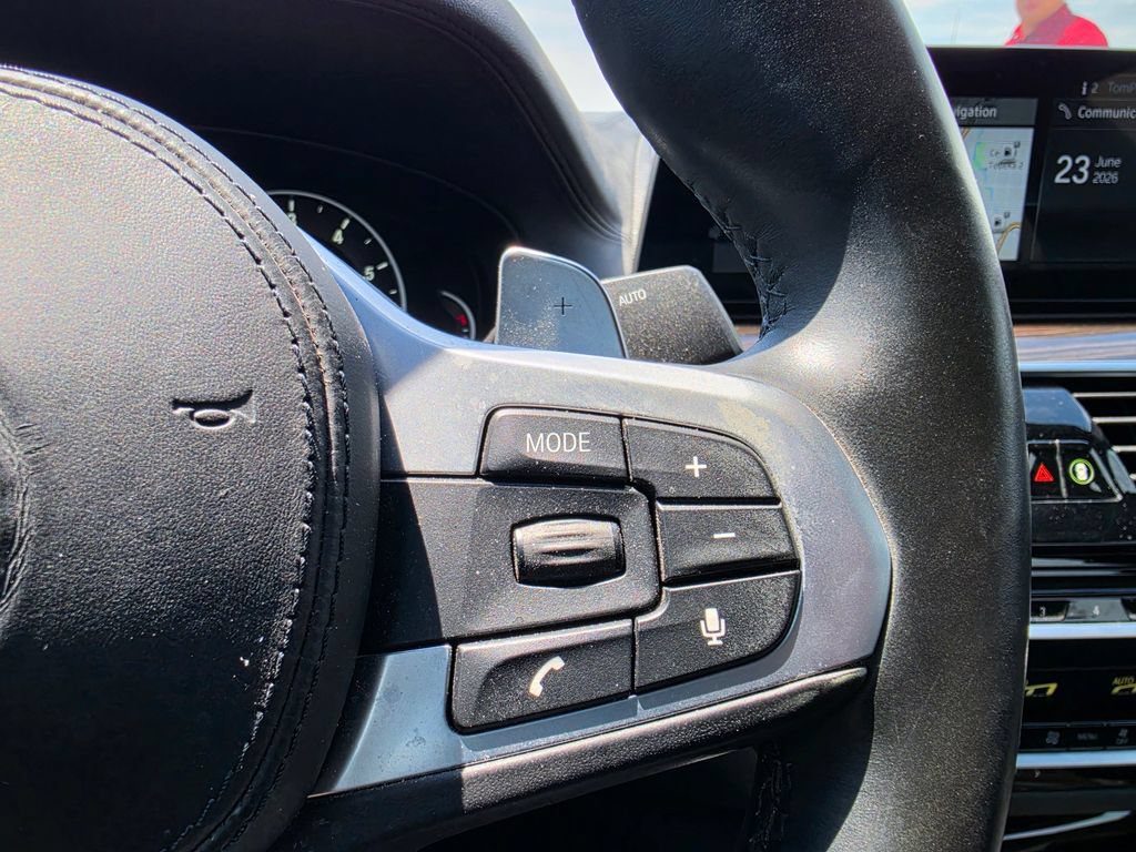 Used 2018 BMW 540i xDrive AWD/4WD image 10