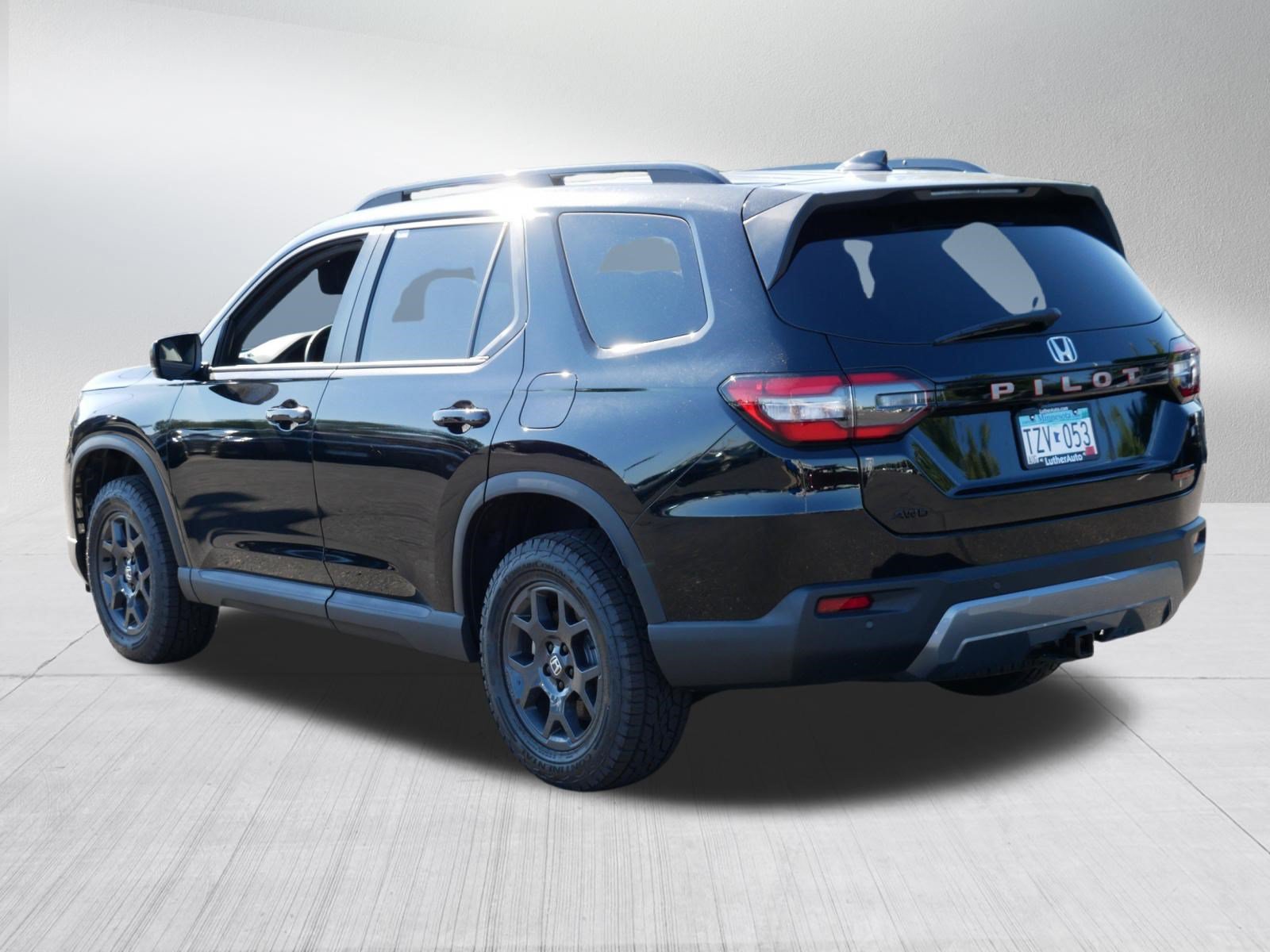 Certified 2026 Honda Pilot TrailSport image 5