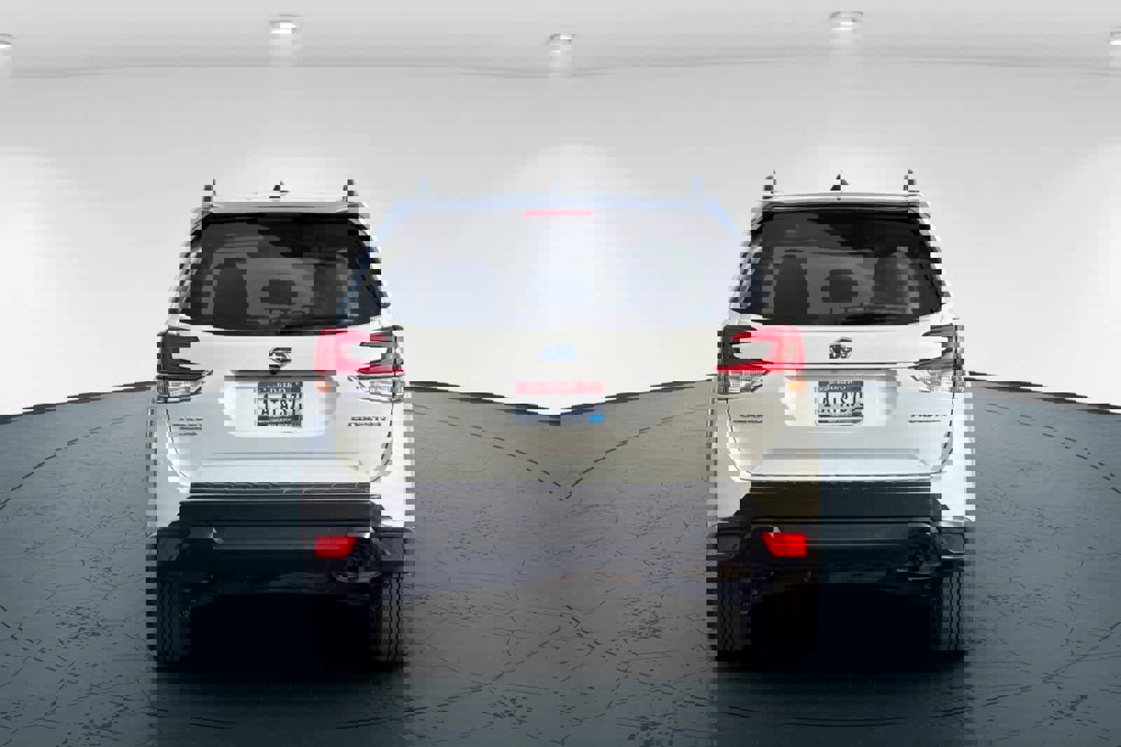 Used 2024 Subaru Forester Premium image 7